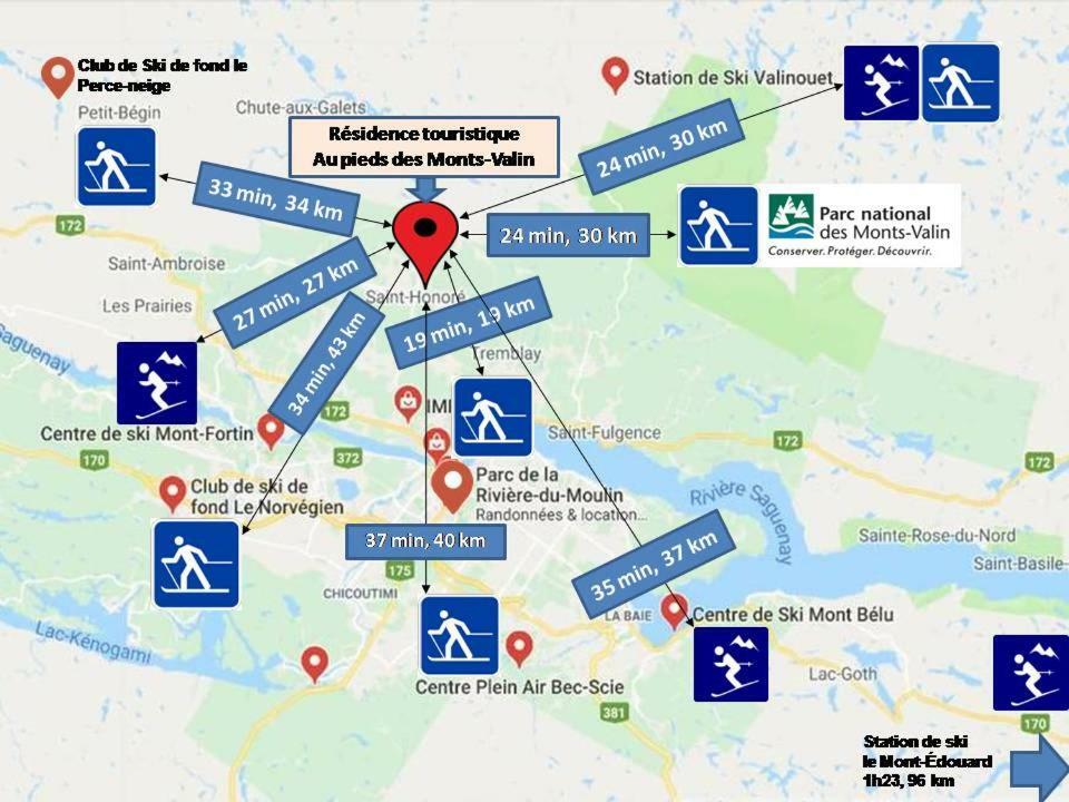 Au Pied Des Monts-Valin, Hebergement Touristique Saint-Honoré Екстериор снимка